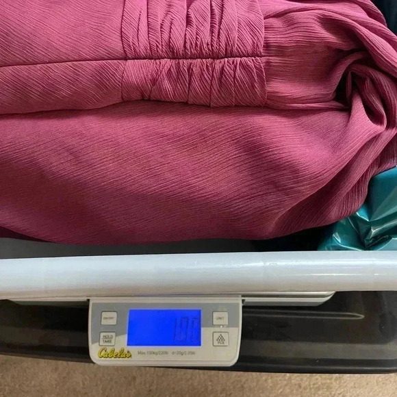 David’s Bridal Womens Burgundy A Line Bridesmaid Formal Tulip EUC Size4 Mini - Picture 8 of 8